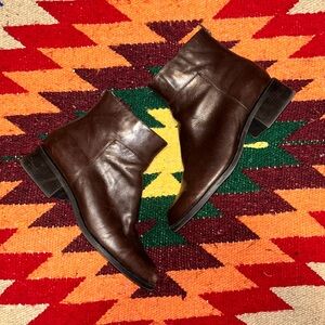 Brown leather women’s NO BOUNDARIES boots
